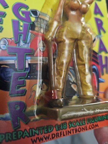 Jimmy Flintstone FireFighter Sarah #DRFP01 Dr Flintbone 1:18 Figure NOS ~ JS-16 - Picture 3 of 8