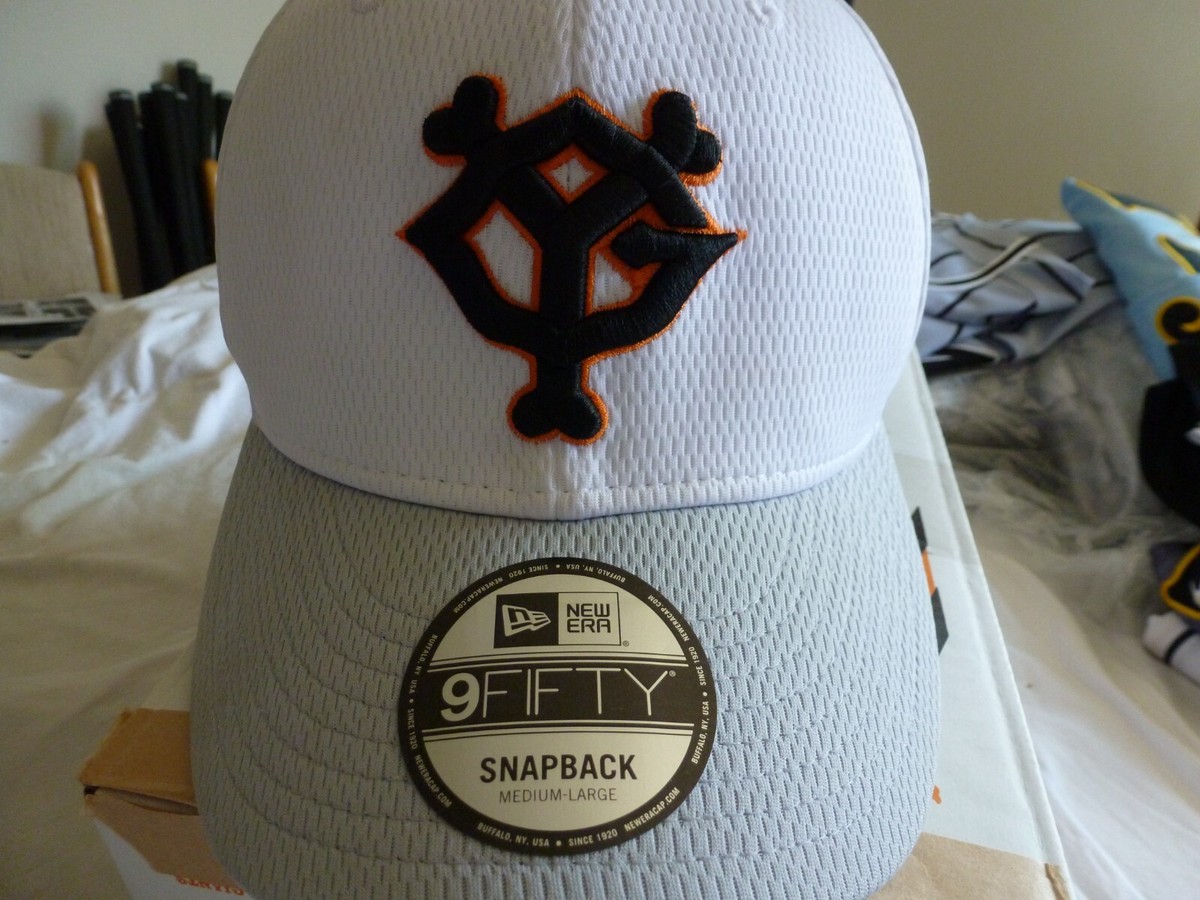 NEW Japan TOKYO YOMIURI GIANTS NEW ERA Baseball Cap Hat WHITE/GREY