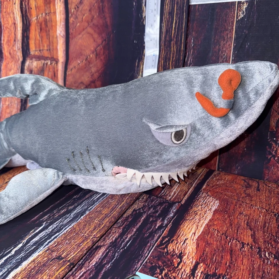 Disney Buscando a Nemo Chum Mako Tiburón Gancho Marioneta de Mano Peluche Juguete de Peluche 32" Foto 3 de 4