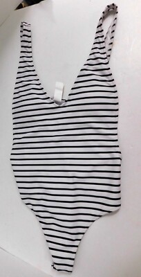 New Cupshe Cheeky Gal Black White Stripe One Piece Swimsuit sz M