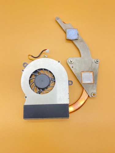 ORIGINAL Lüfter Kühler FAN kompatibel mit Fujitsu D9500