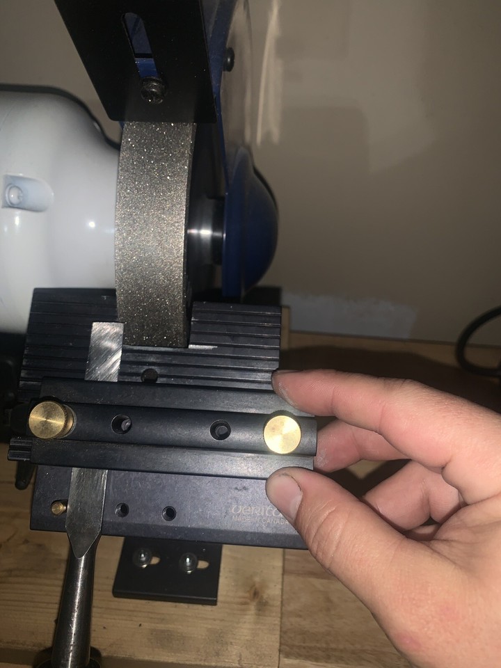 Veritas Grinder Tool Rest With Alignment Jig For Chisels And Plane