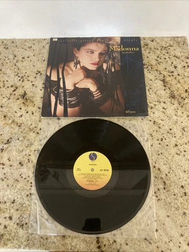 MADONNA - Borderline / Lucky Star 12” Vinyl Single 1984 RARE 45rpm