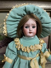 Rare Antique German Mignonette Doll by Heinrich Handwerck 189   tall 13.8 in