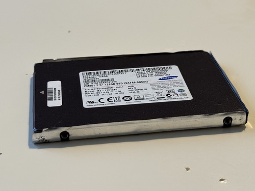 Samsung 128GB SSD - Windows 11 installiert - 2,5" SATA Solid State Drive