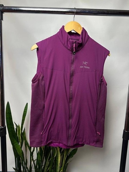 Damen Arc'teryx Weste Lila Polyamid 40 / L / 48