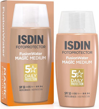ISDIN Fotoprotector Fusion Water MAGIC Color SPF 50  Protezione Solare Viso Col