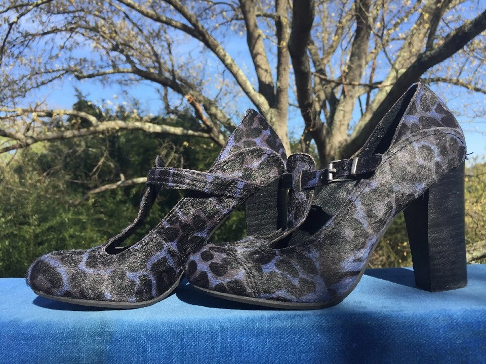 Sophia Webster for NICOLE Calf Hair Blue Leopard High Heels Womens Shoes Sz 6.5 - Image 2 of 4