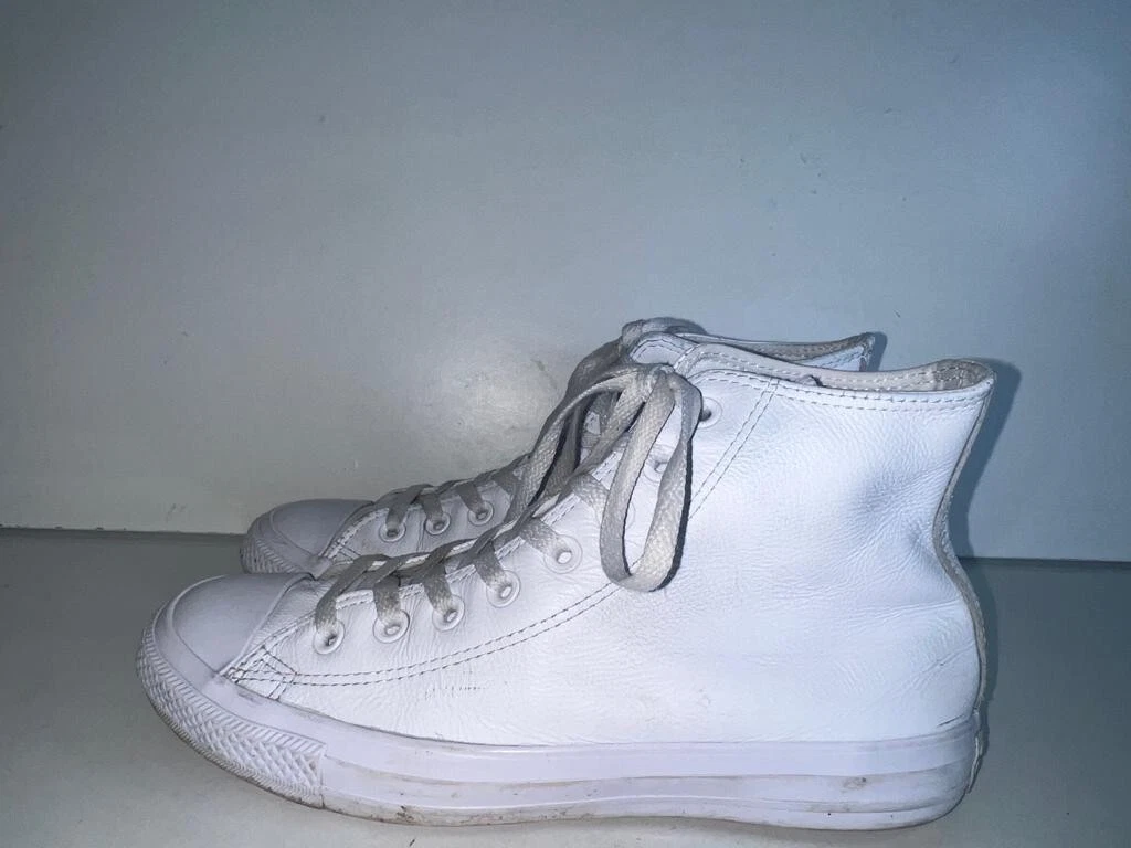 CONVERSE ALL STAR UNISEX HIGH TOP LACE UP TRAINERS SHOES UK SIZE 7. 5 EUR 41 D89