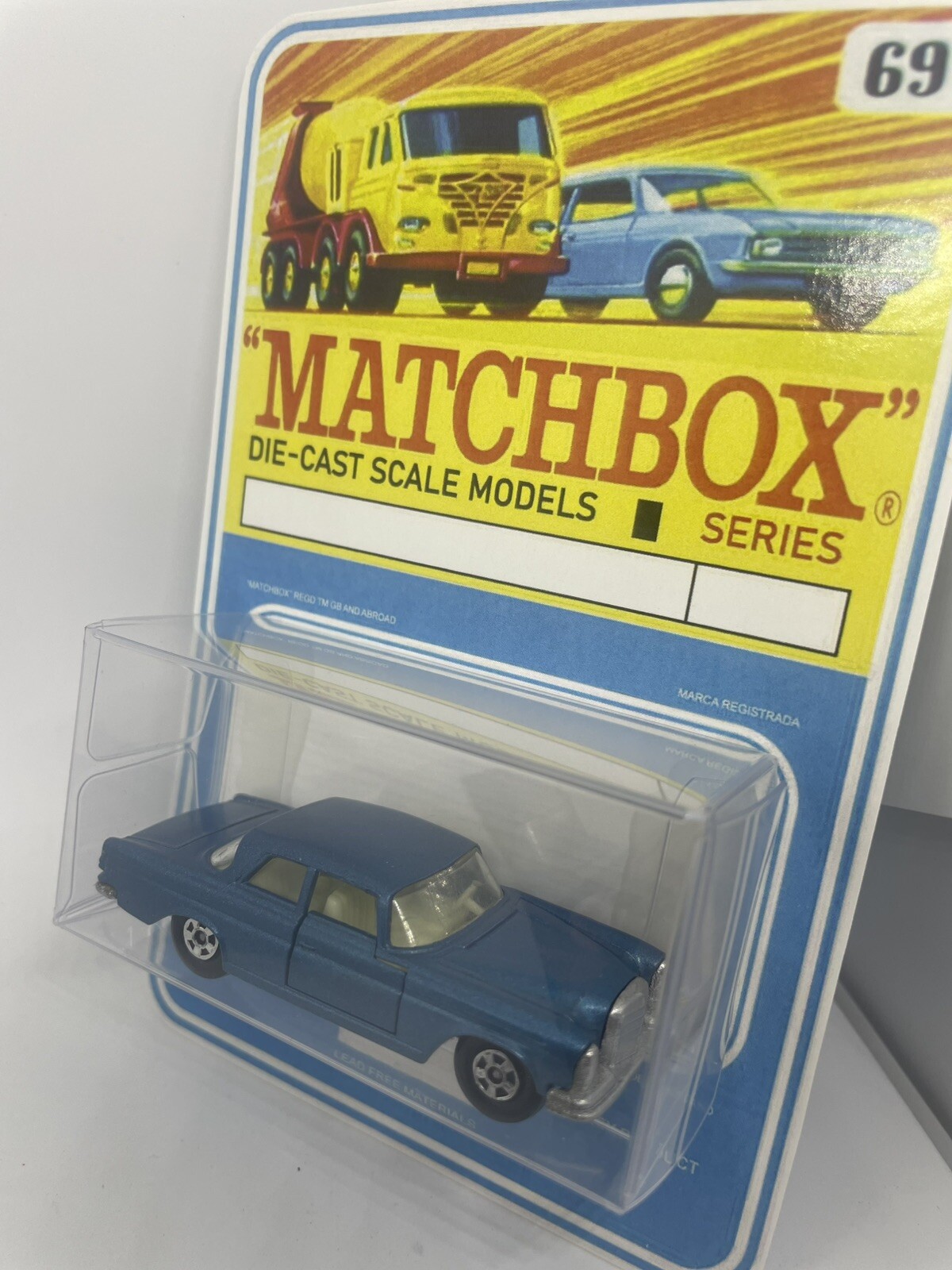 Vintage Lesney Matchbox 46 Custom Superfast Mercedes Benz 300se In Blister Pack.