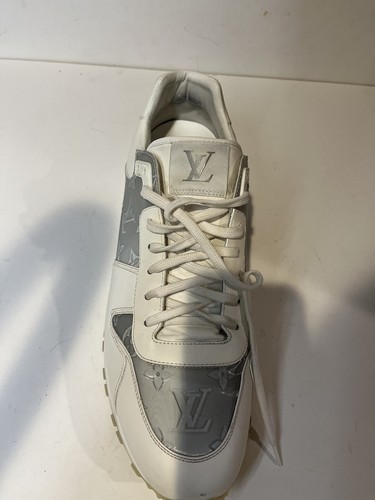 Louis Vuitton Sneakers Rivoli White Holographic Monogram Marked Size 11! - 第 20/23 張圖片