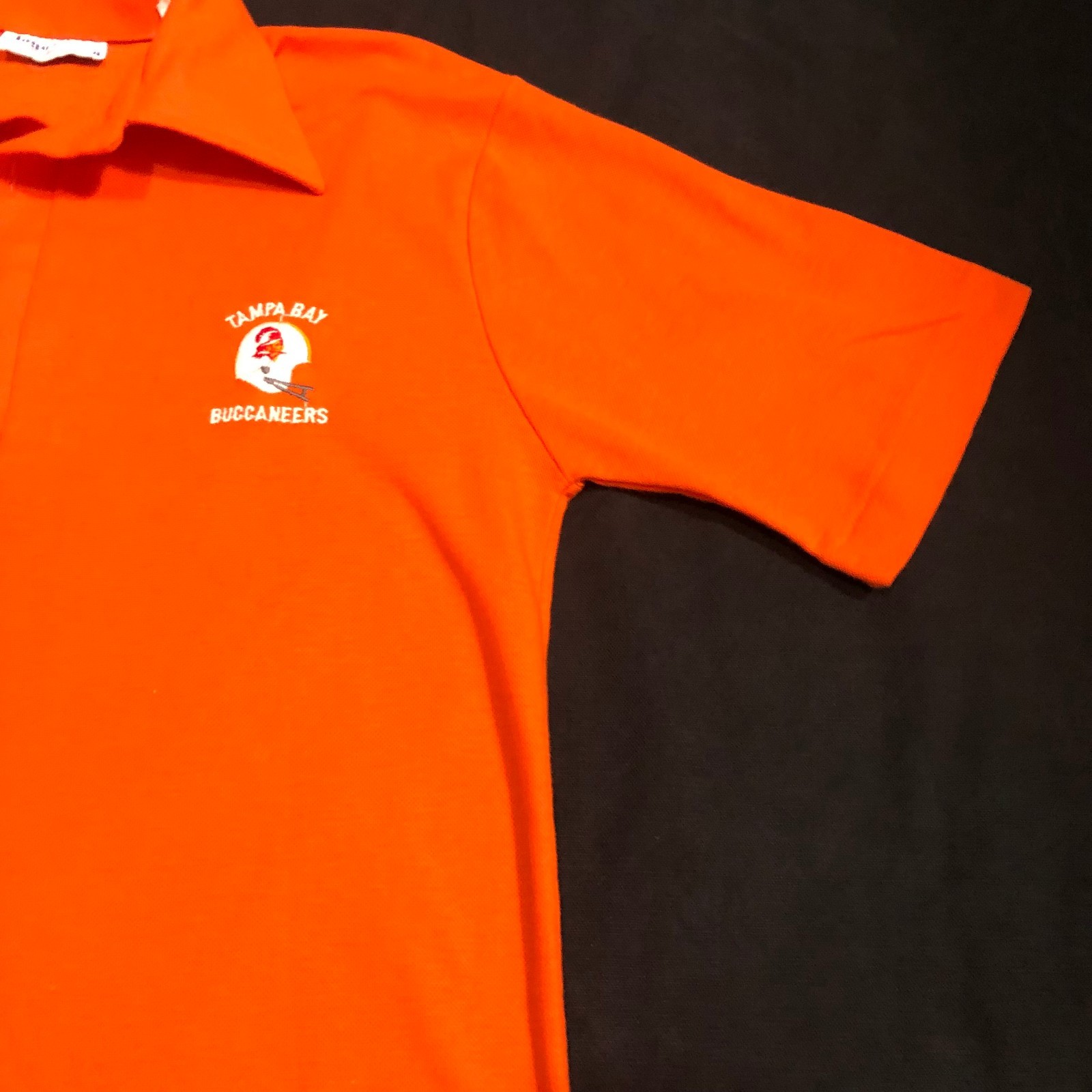 Vintage 70's/80's Men's LOGO 7 Tampa Bay Buccaneers  Shirt Orange