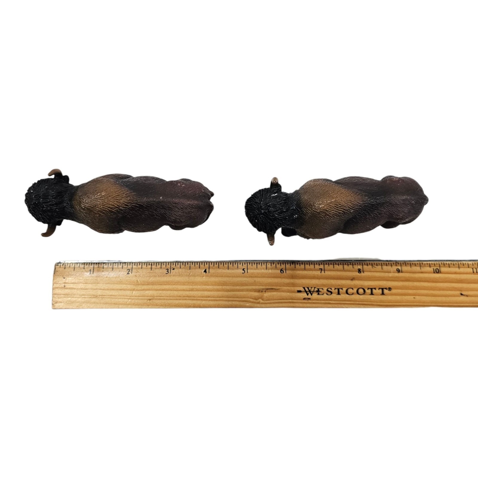 Mojo American Bison Buffalo Wild Life 2010 Figures Hand Painted Realistic Toys