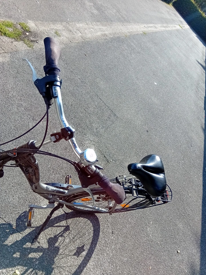 KTM 56er Damenfahrrad ALU 28 Zoll Led Gangschaltung mit Papiere Ledersattel - Bild 3 von 4