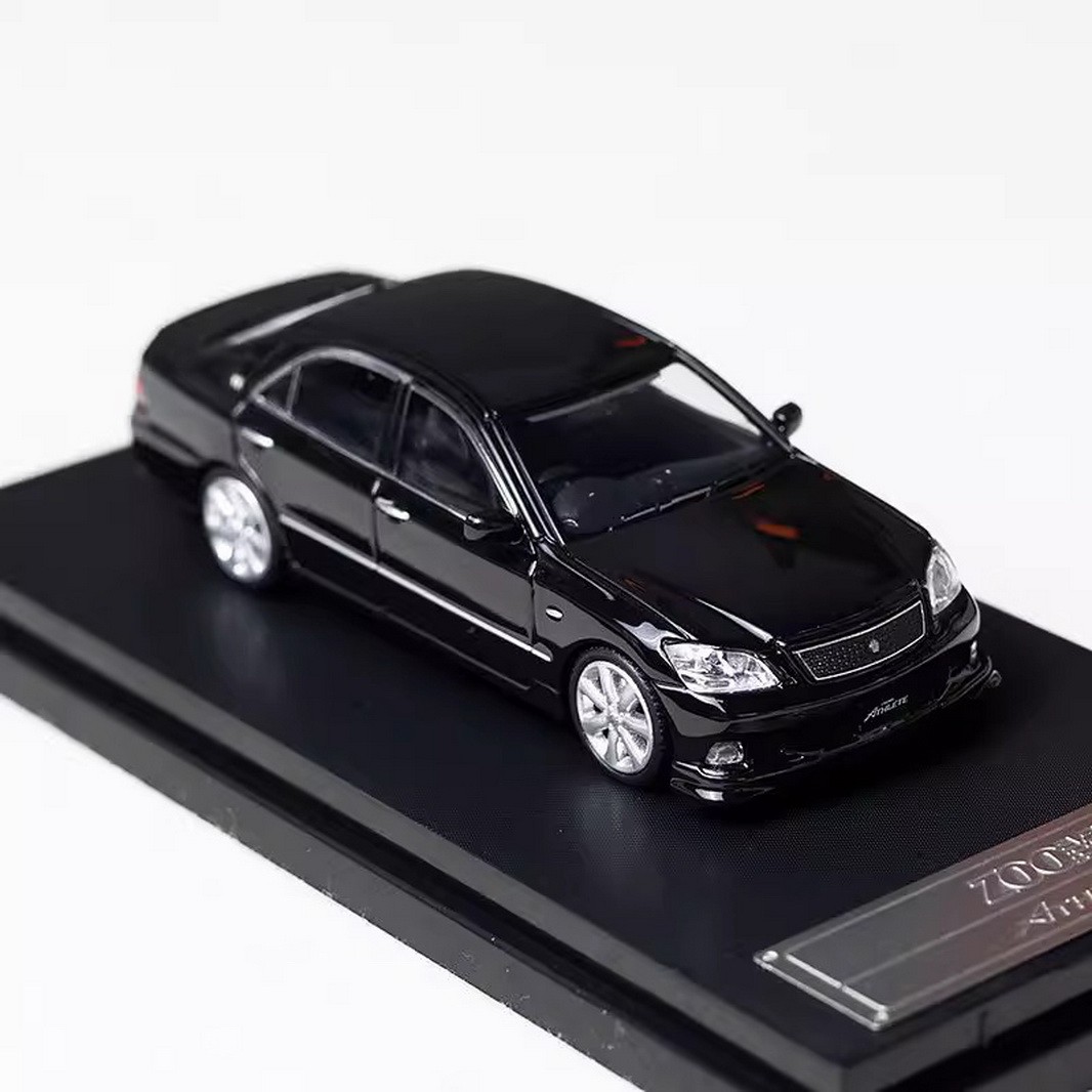 Zoom 1/64 Scale Crown Athlete Black Diecast Car Model Toy Gift | eBay