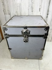 Rhino Storage Trunk Case Gray Cubic Cube Footlocker 18x18x20.5 - Pre-Owned Good
