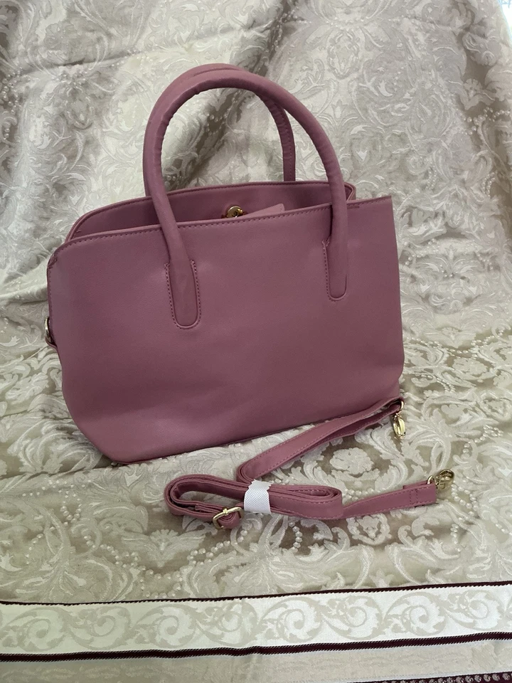 Christian Soriano - Image 2 of 4