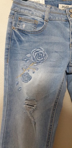 Mudd Jeans Size 12 Skinny Boot Embroidered Flowers Mid Rise Stretch Vtg Inspired - Picture 3 of 15