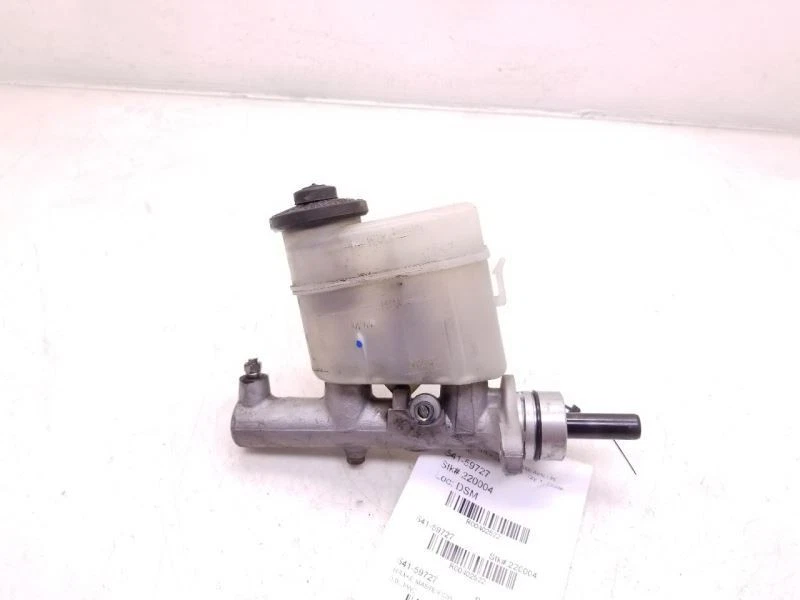 2000 TOYOTA AVALON 3.0L FWD BRAKE MASTER CYLINDER ASSEMBLY - Image 4 of 4