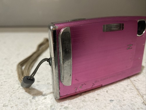 Fujifilm Finepix Z10 fd Pink 7.2MP CCD Sensor 3x Optical Ultra Compact Digicam - Picture 5 of 11