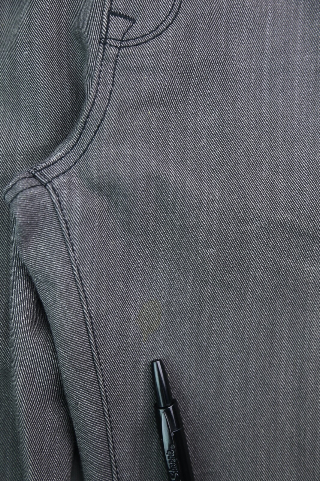 Picture 4 of 10