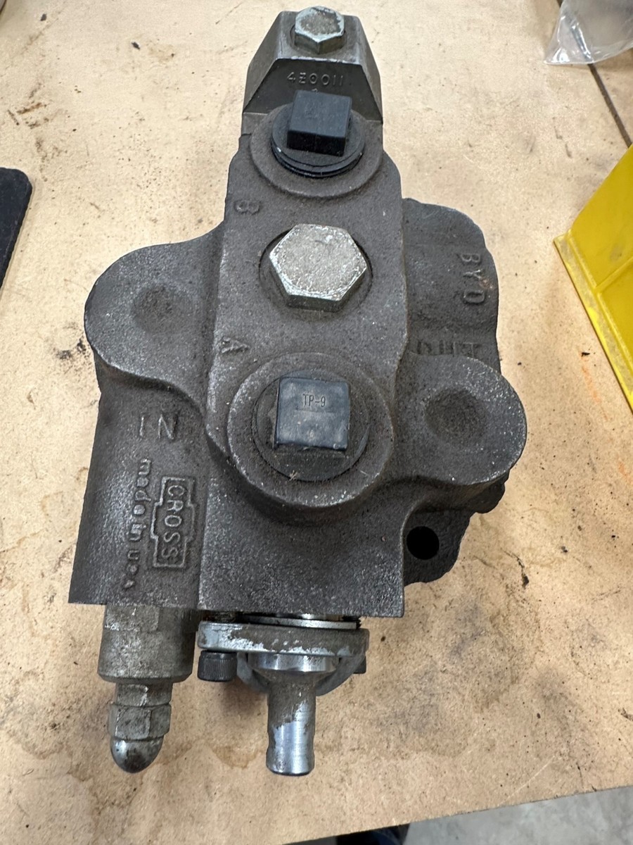 Cross Hydraulic Control Valve 16-4Z0006 | eBay