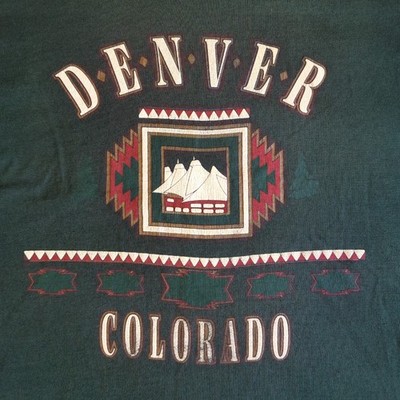 Vintage Denver Colorado 90's Single Stitch Green M Crew Neck Graphic T-Shirt Tee