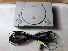 Vintage Sony PlayStation SCPH-5501 Console Made in Japan 1998 Tested AV Cables