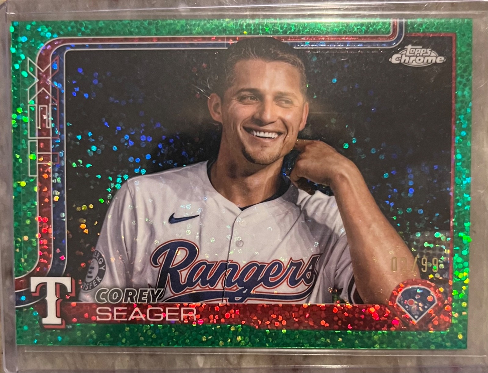 2025 Topps Chrome - Image Variation Corey Seager #24 Green Speckle Refractor /99