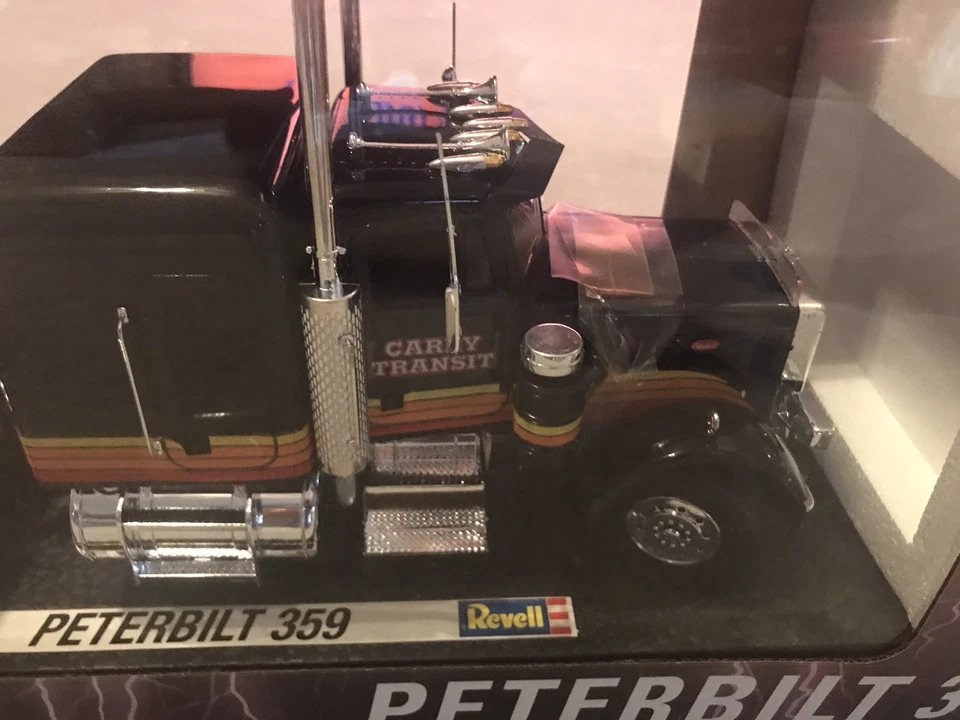 Revell Black 08891 Metal 1:24 Diecast Carry Transit Peterbilt 359 Truck Open Box - Image 2 of 4