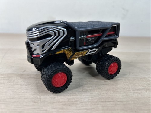 Kylo Ren 1:64 All Terrain Vehicle Character Cars Star Wars Hot Wheels - Picture 2 of 7