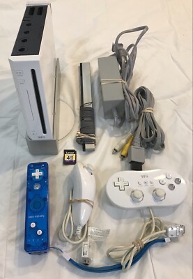 Nintendo Wii Console With 10 Games + Controllers | eBay