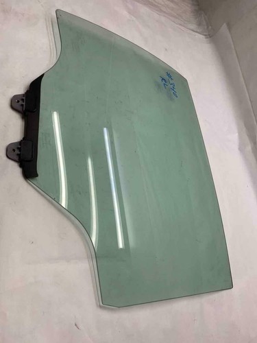 2003 - 2007 SATURN ION Rear Door Glass Window Left Driver Side LH Sedan G - Picture 2 of 12