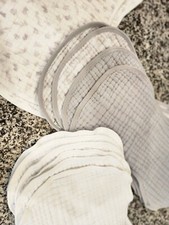 Green Sprouts Large Burp Cloths