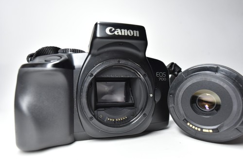 Canon EOS 700 35mm AF SLR Film Camera 35-80mm Telephoto Power Zoom Lens - Picture 10 of 13