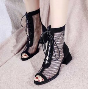 low summer heels
