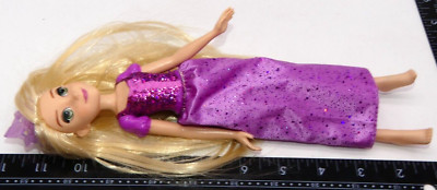 Disney Tangled Rapunzel Royal Shimmer Princess Doll Figure Toy Figurine