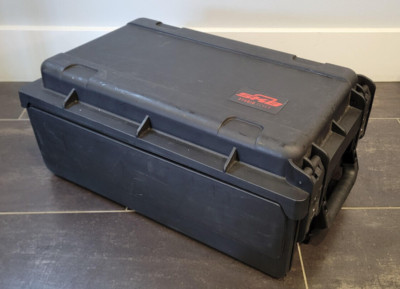 SKB - 1SKB-ISF2U Injection-Molded 2 RU Studio Flyer Rack Case