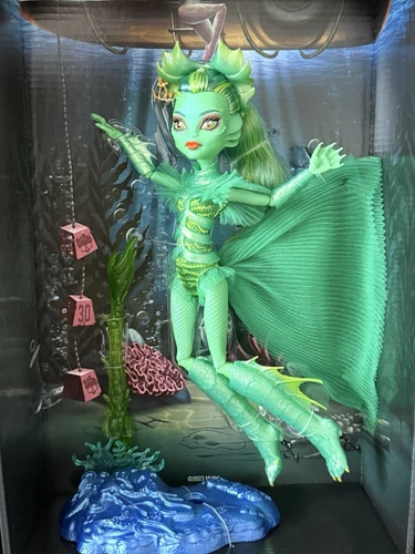 Monster High Skullector Series Creature From The Black Lagoon Doll **IN HAND**