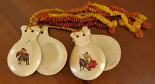 1950s VINTAGE SPANISH Painted Wood CASTANETS Bull Fight Matador Picos Swords EUC