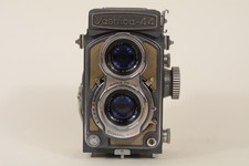 FILM TESTED! Yashica-44 TLR Camera – 127 Film, Baby Rolleiflex Rival