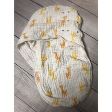 Aden  Anais 0-3M Giraffe Easy Swaddle Muslin Blanket
