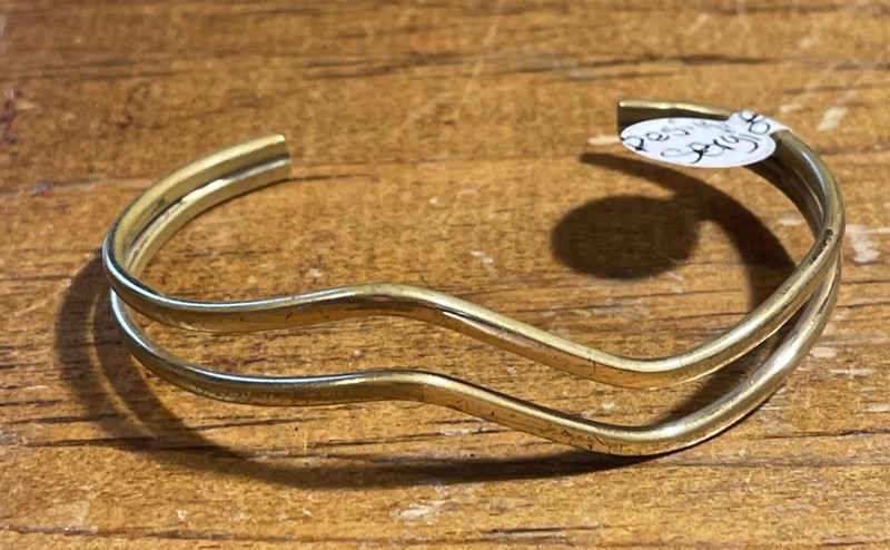 Vintage Sergio Lub California Signed Small Goldtone Cuff Bracelet 1 1/2 X 2 14