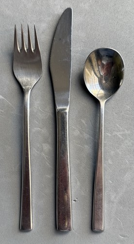 Cathay Pacific Airlines Stainless Silverware, 3-Piece Silverware Square Handle
