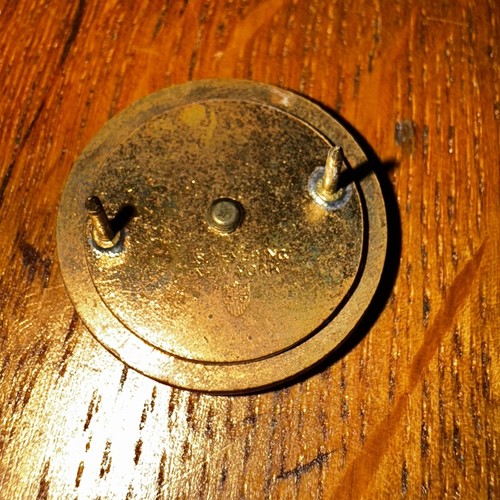 Vintage Lot of 5 WWII Era U.S. Military 6th Army Emblems & Buckle - Picture 4 of 15