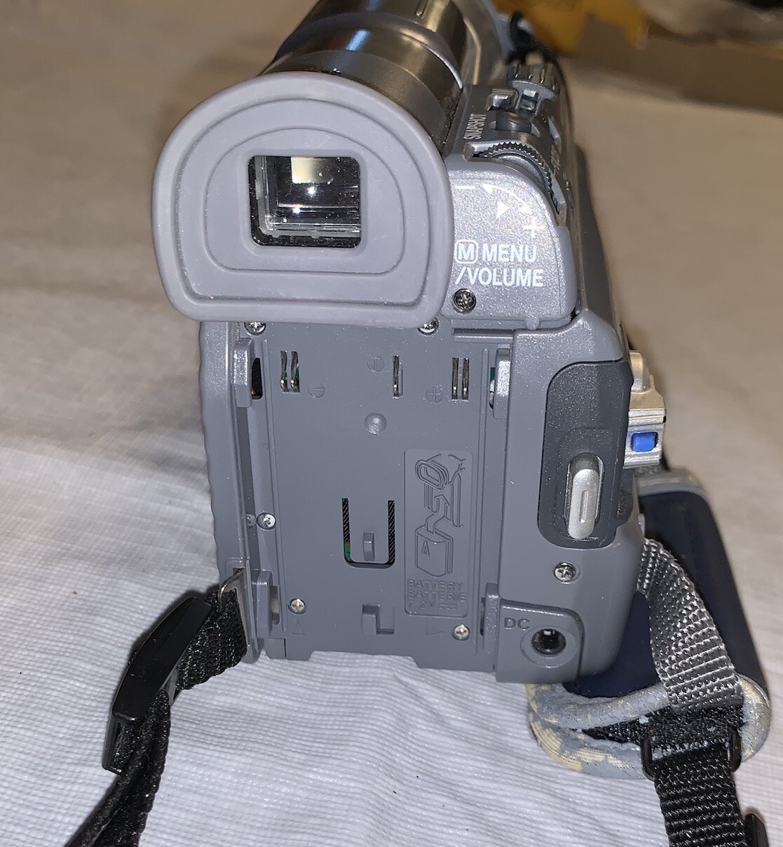 JVC Digital Video Camera Mini DV Camcorder GRD90U 700X ONLY PLAYBACK