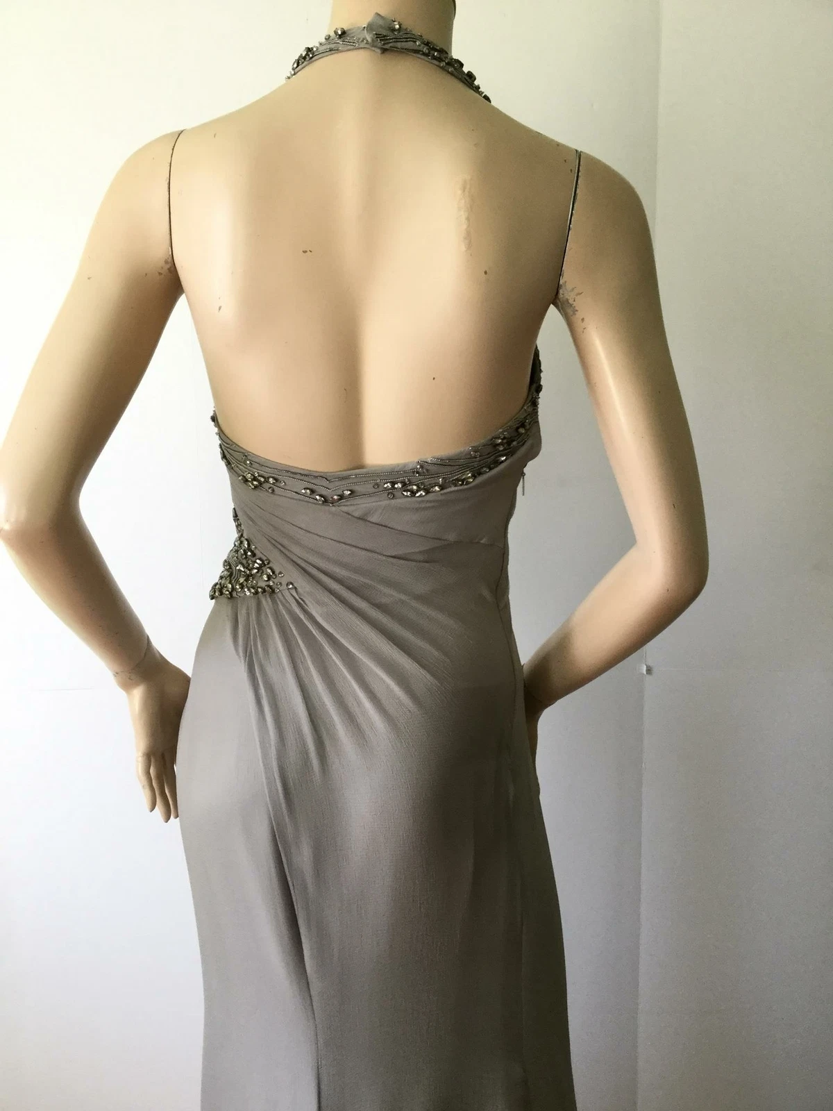 Abito impreziosito Versace grigio fumo leggero (taglia 38) prezzo al dettaglio $27.000!