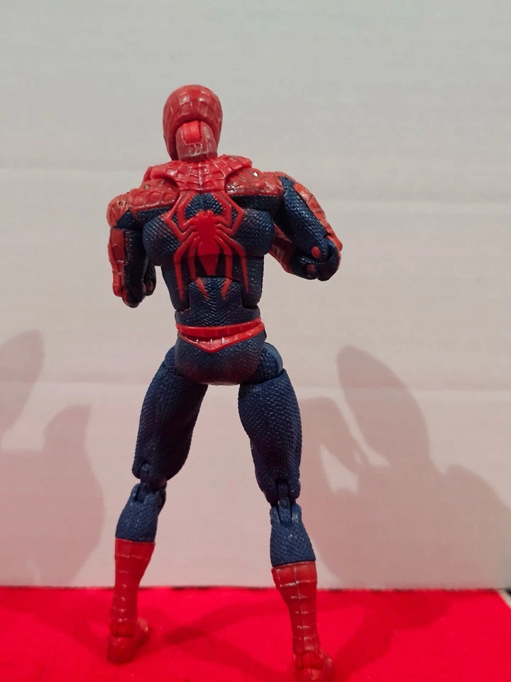 RARE Hasbro 2008 MARVEL LEGENDS Spider-Man Movie Poseable Figure Toby Figure - Image 2 of 2