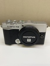 Olympus Mirrorless Digital Camera DSLR Pen E-p7 Body Used