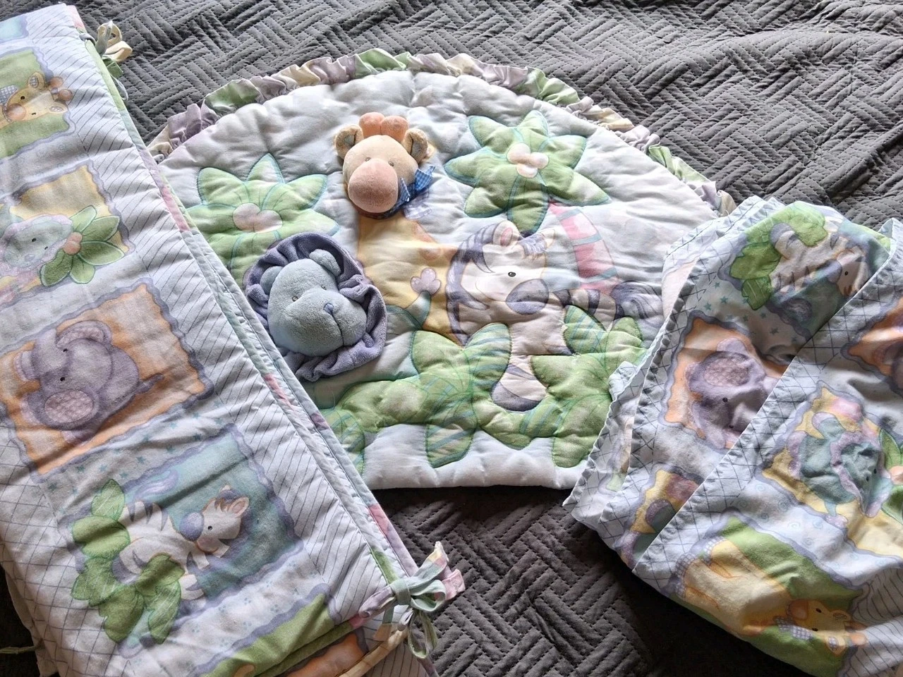 Vintage Baby Crib Bedding Set Safari Animals